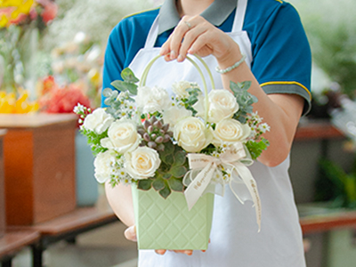 Top 8 mẫu hoa tươi mini dễ thương tặng sinh nhật đồng nghiệp