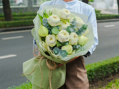 Có nên chọn hoa sen làm quà tặng? Những mẫu hoa sen đẹp và ý nghĩa của hoa