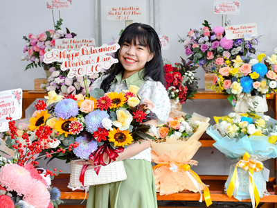 Vì Sao Nhận Hoa Lại Khiến Chúng Ta Hạnh Phúc Đến Vậy?